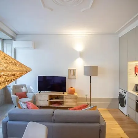 Almada Design Loft * Порту