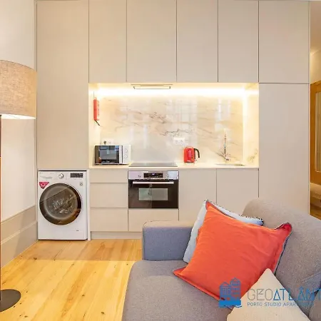 Almada Design Loft *