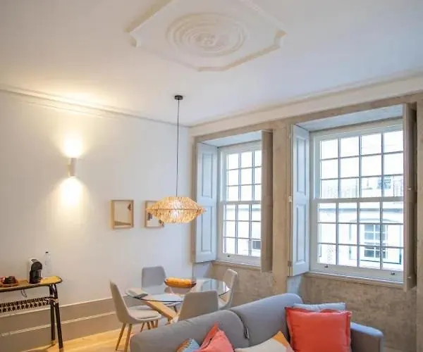 Almada Design Loft 포르투