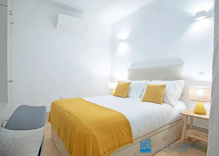 Almada Design Loft 아파트