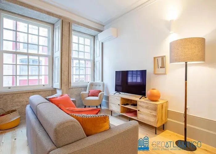 Almada Design Loft * Porto