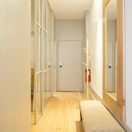 Almada Design Loft *