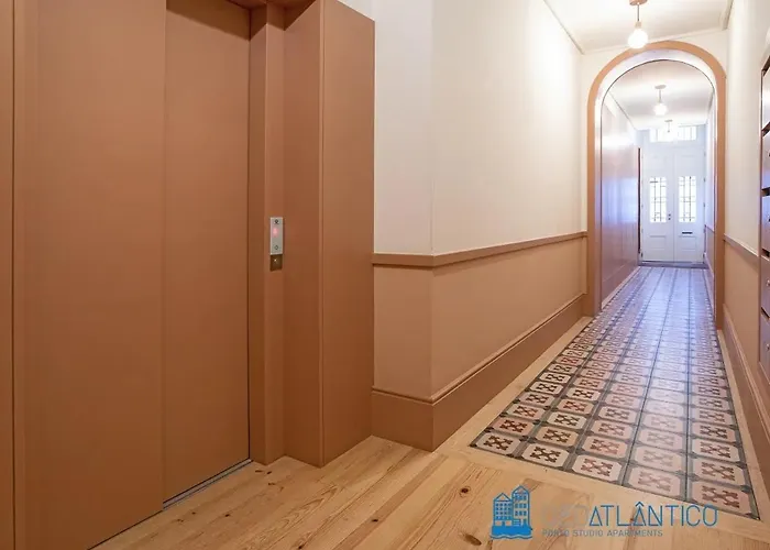 Almada Design Loft * Porto